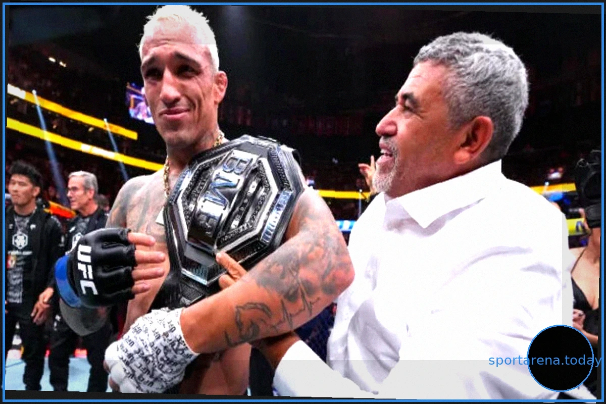 Чарльз Оливейра проведет защиту титула BMF в главном событии UFC 335